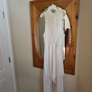 Elegant White Lace High-Low Dress